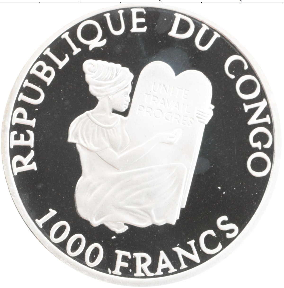 1000 франков в рублях. Конго 1000 франков 2001. Того 1000 франков 2001 парусник. Монета Конго в темноте.